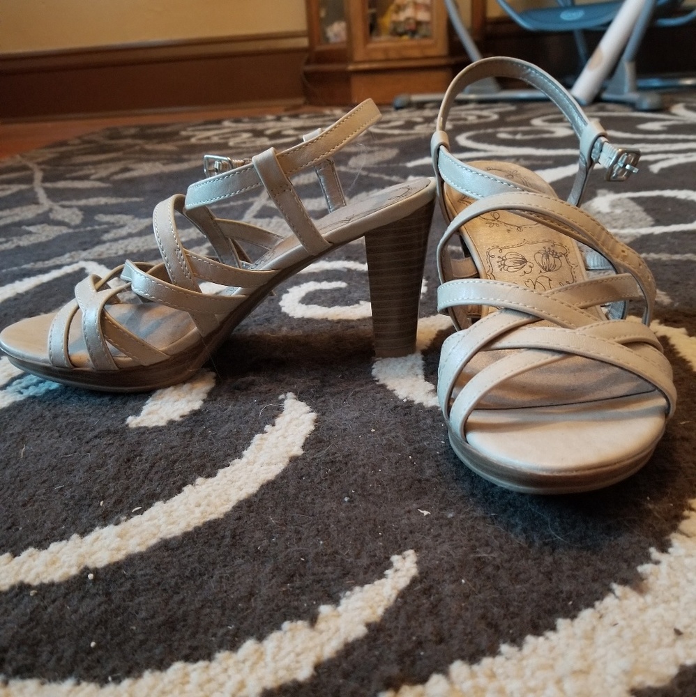 Jellypop Nude Heels
